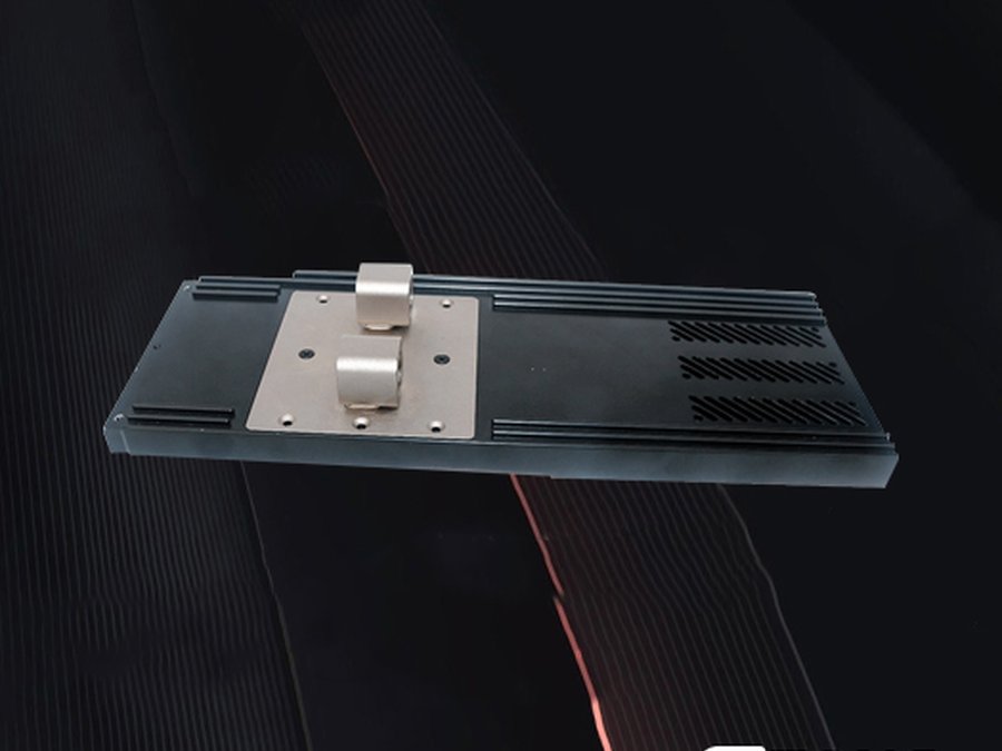 3090 双宽液冷板，GPU 单卡，350 W，东吉热控