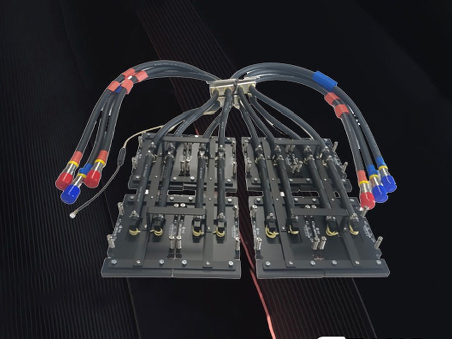 沐曦平台液冷板（8 GPU），国产 GPU，400 W×8，东吉热控